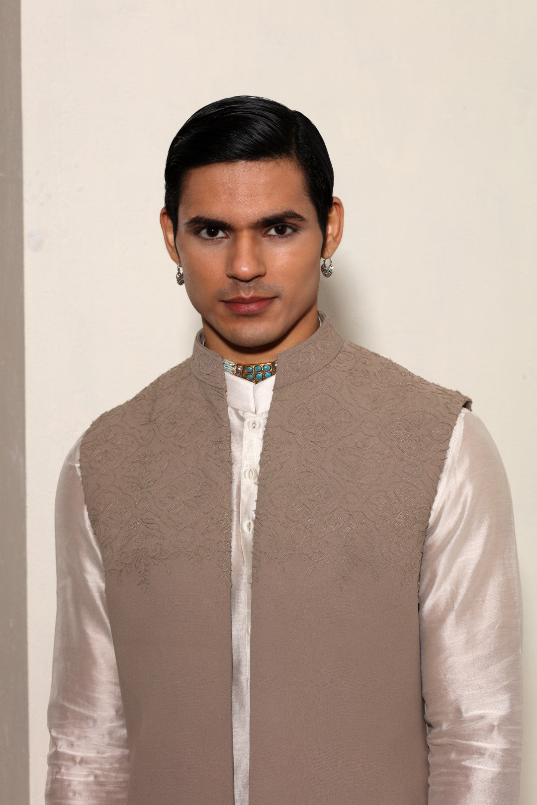 Awesome Crepe Khakhi Applique Bundi Set