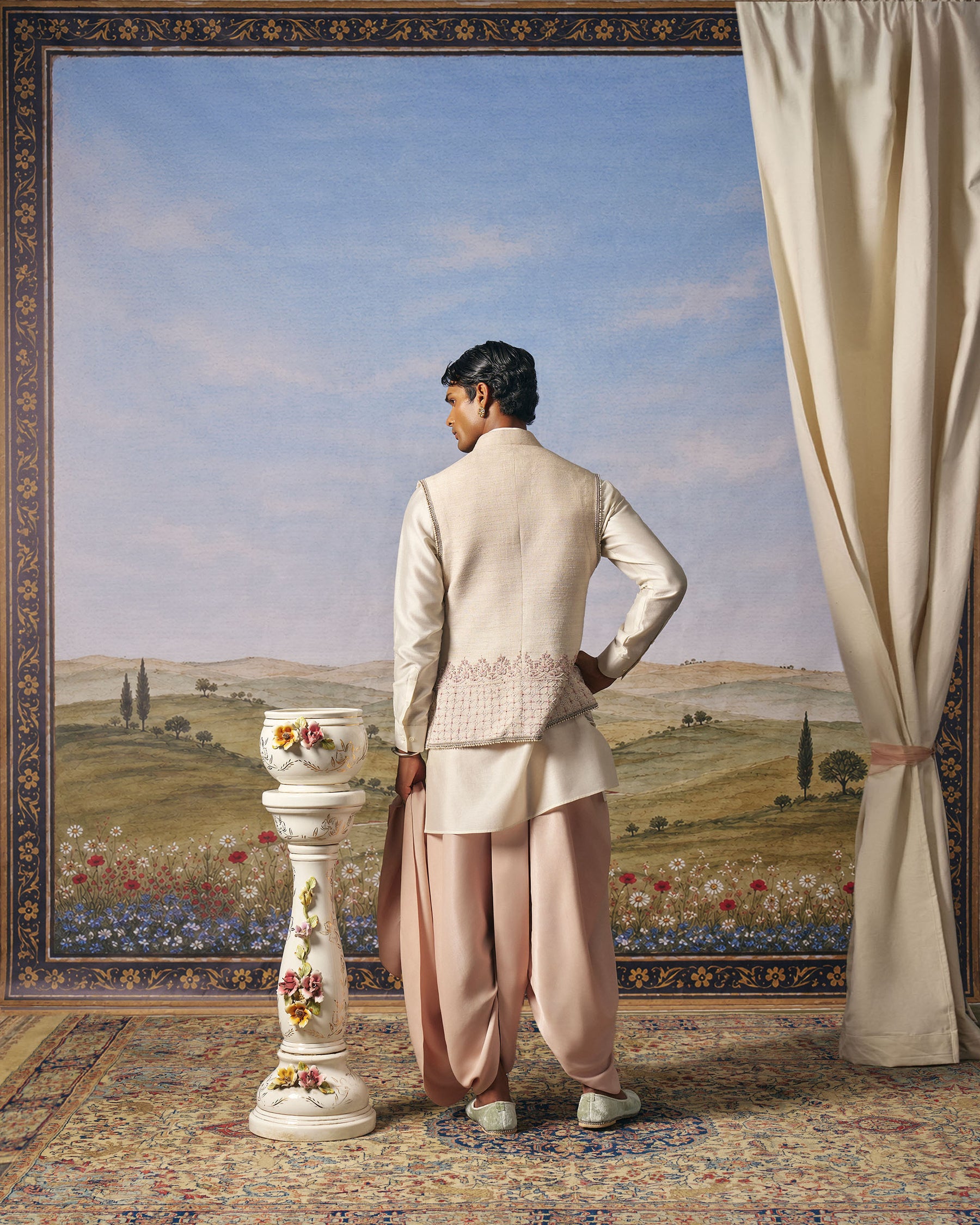 Blush Pink Ombre Jaal Bundi