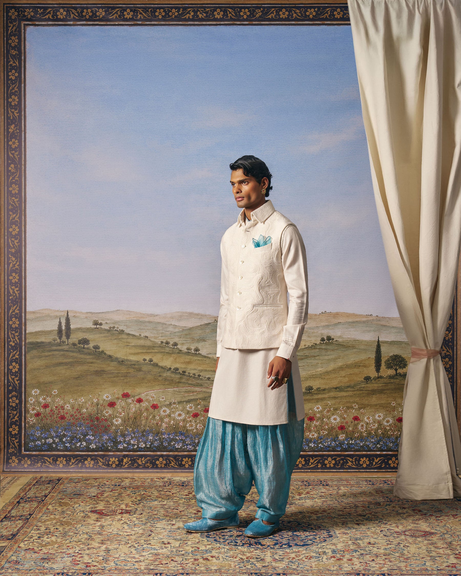 Ivory Contour Quilted Bundi